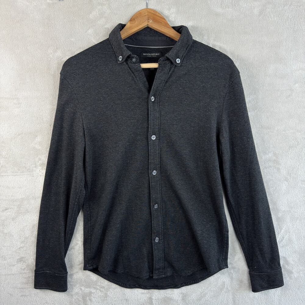 Banana Republic Luxury Touch Button Down Shirt Men's Medium Striped Quiet Luxury
